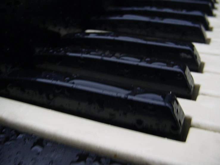 a close - up view of the edge of a piano