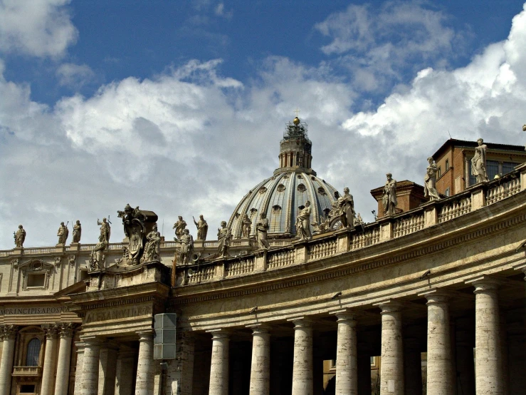 a building with columns in front of it