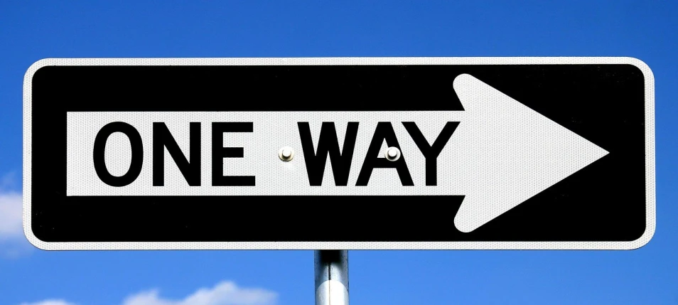 an image of a one way sign