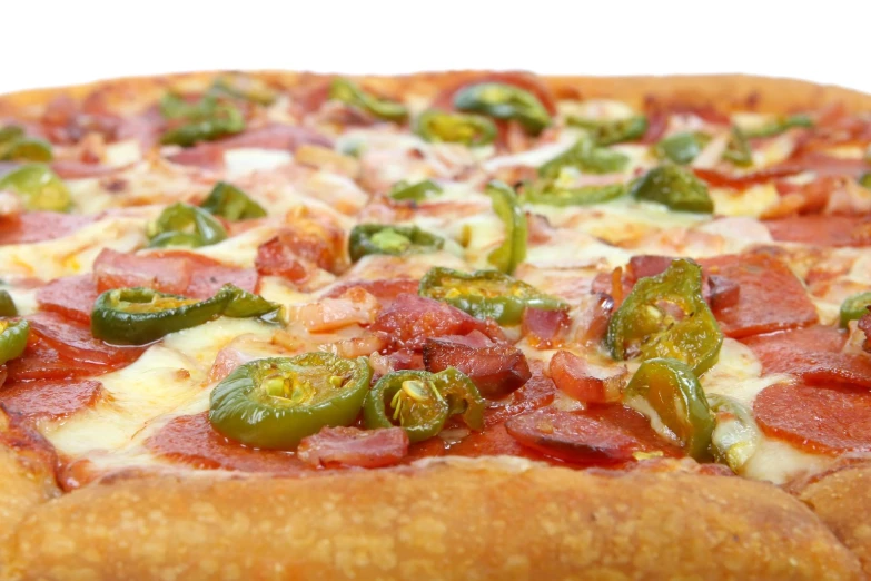 the pepperoni, green peppers and cheese pizza looks delicious