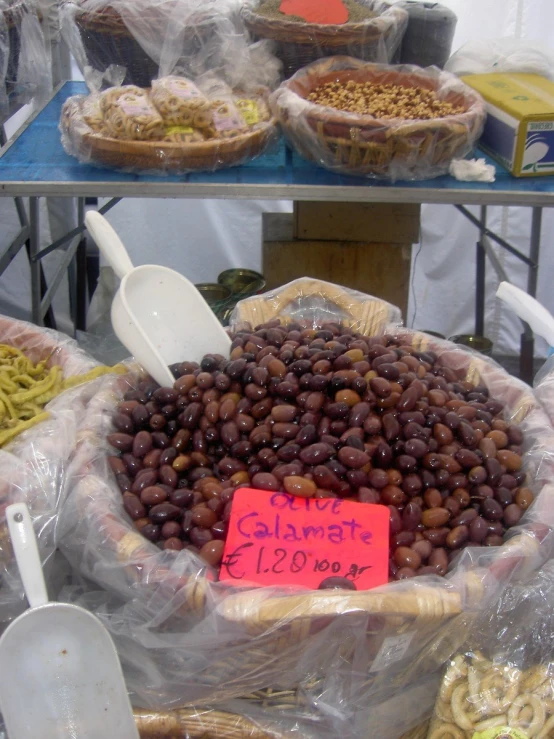 there are some baskets of food in the market