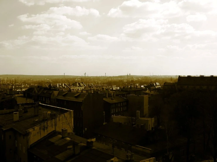 old building and tree's in city looking down over city