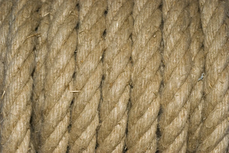 an image of yarn on the outside of a piece of furniture