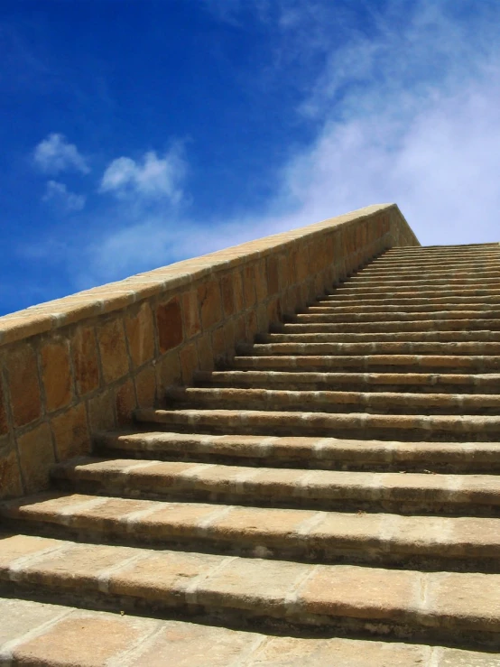 this is stairs that are up to a beach