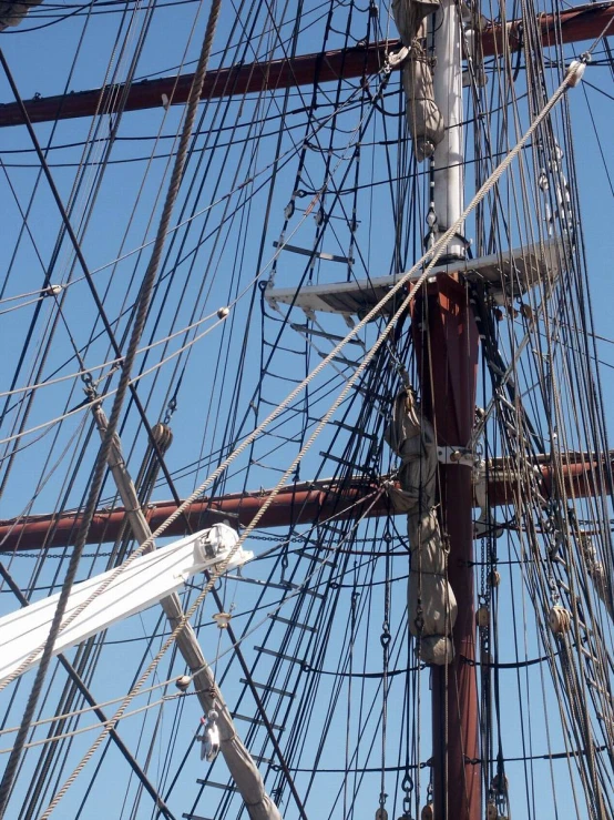 a close up of ropes and cords on a boat