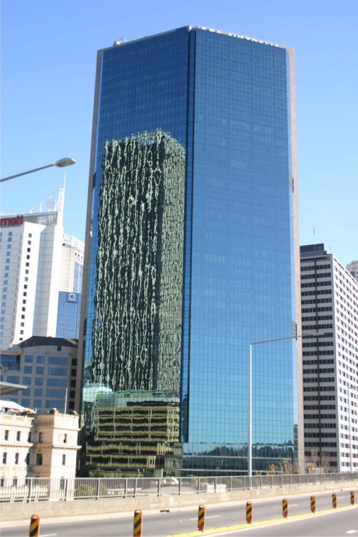 buildings are shown on the side of the street