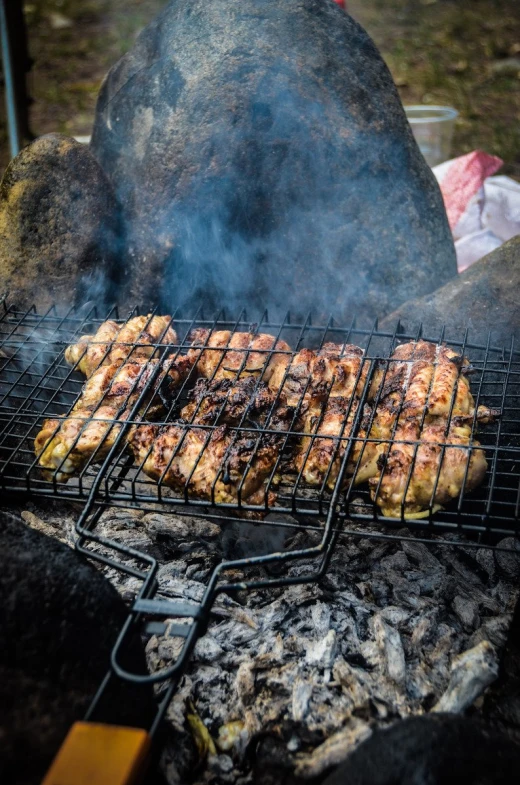 grilling chicken is cooking on the big green egg