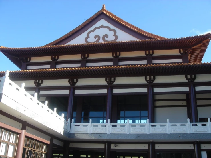 the exterior of a building with lots of windows