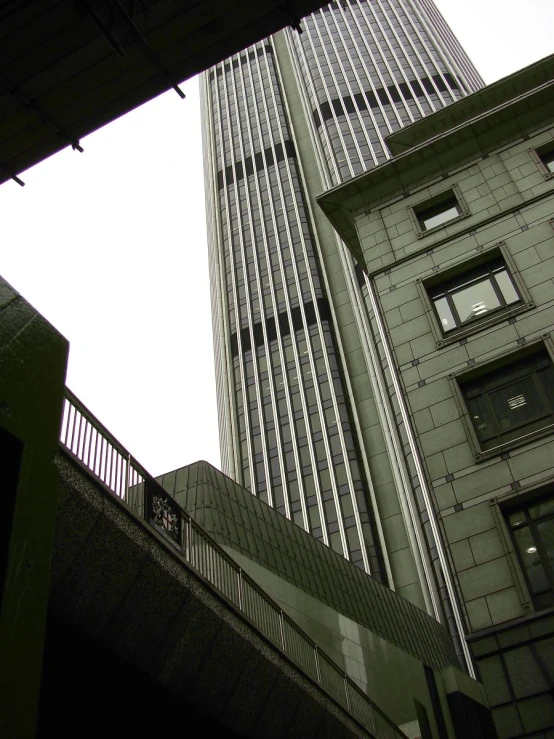 two buildings side by side in a city