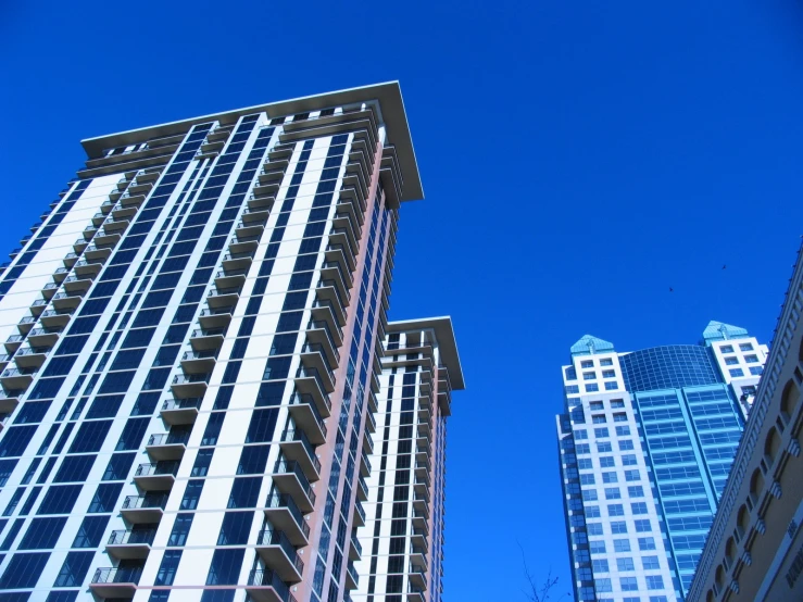 an image of tall buildings that are part of a city