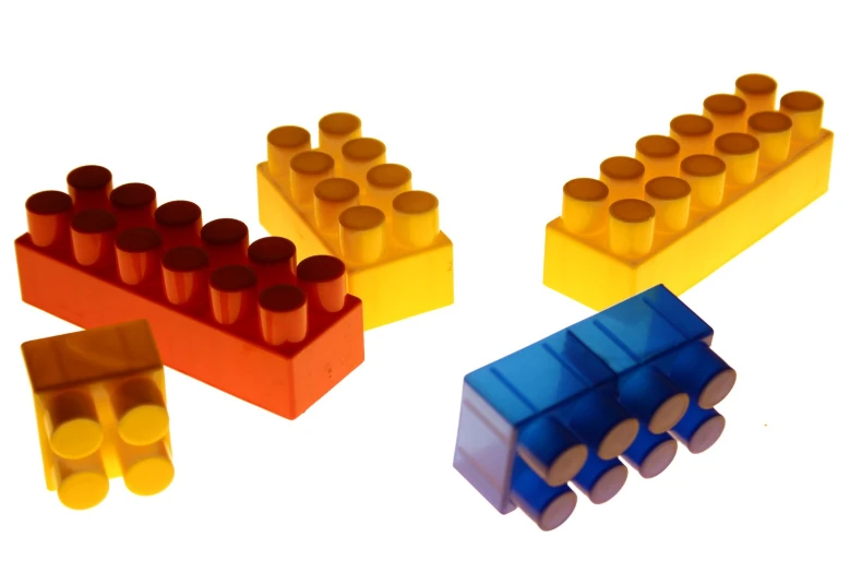 several legos in various shapes and sizes are shown