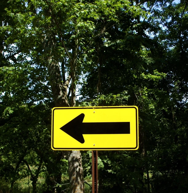 a sign indicating that an arrow should be left on the ground