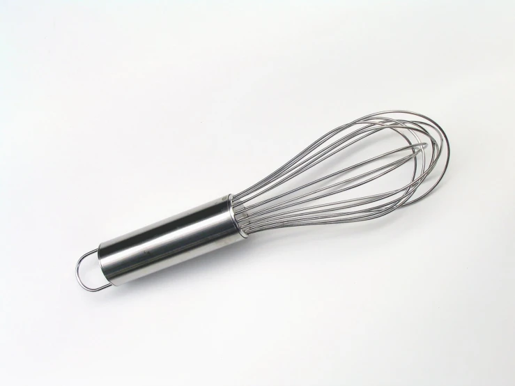 an image of an egg beater for making eggs