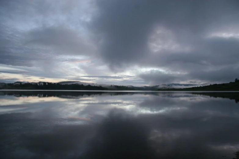 a picture of some water and clouds