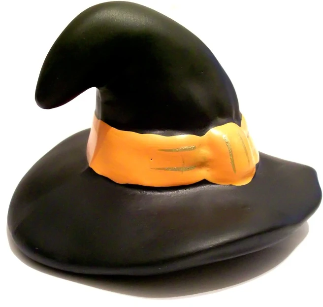 a black hat that is sitting on top of a black object