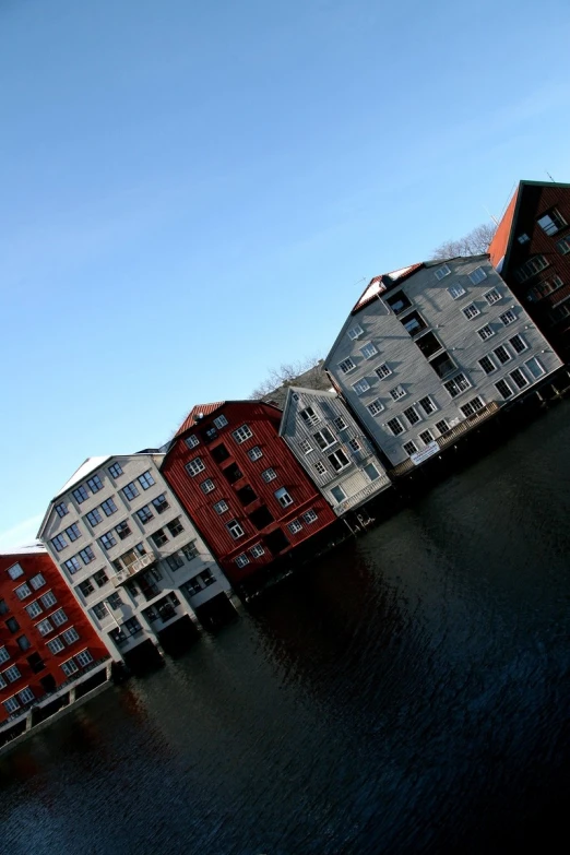 an image of a row houses near the water