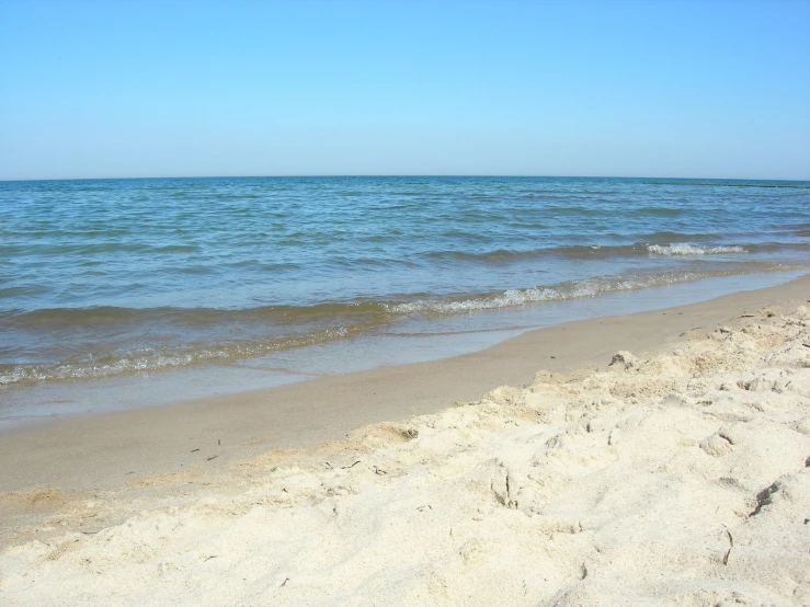 a beautiful view of the ocean from the beach