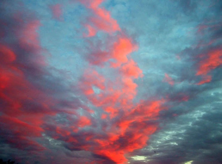 the sky is completely covered in clouds, like the sun