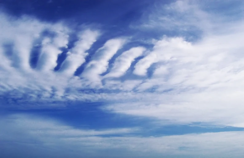 there are several very interesting patterns in the clouds