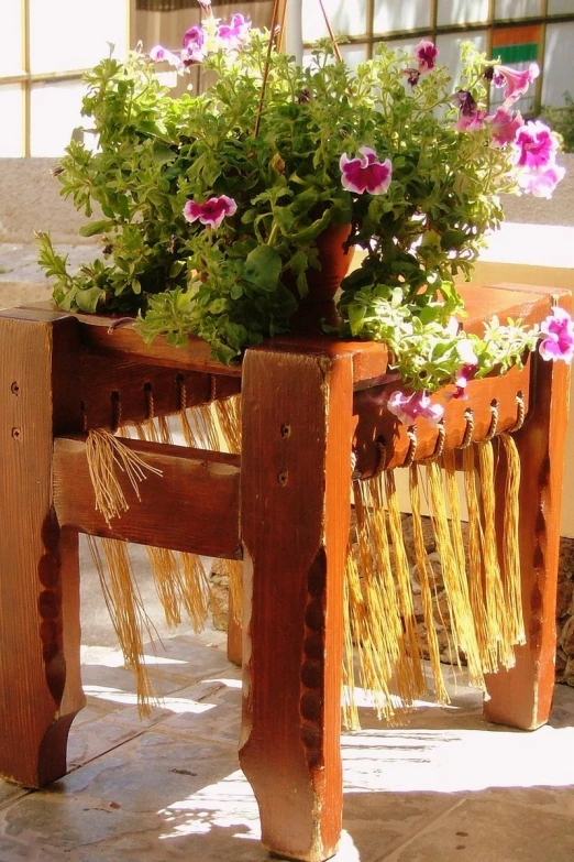 potted plants are shown in an old - fashioned planter