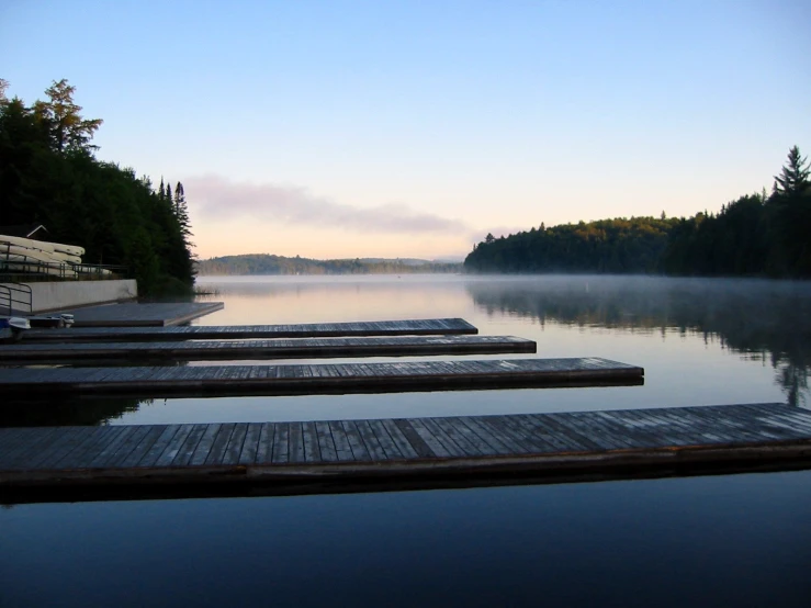 this is a dock that has some very nice looking piers