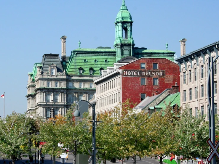 buildings near the river clyde in the city