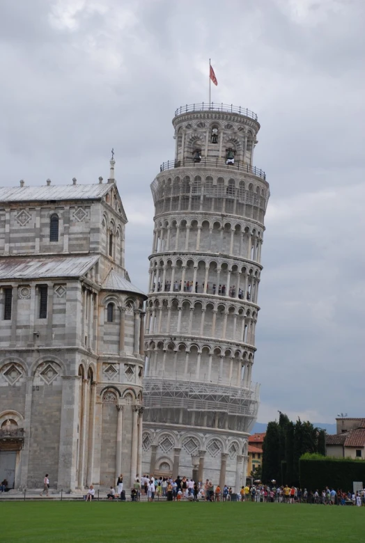 the leaning tower of pisa is a unique building