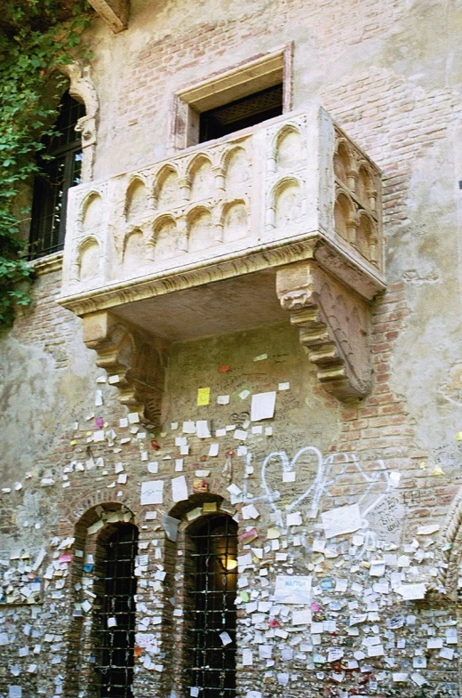 a building with many holes in the side walls