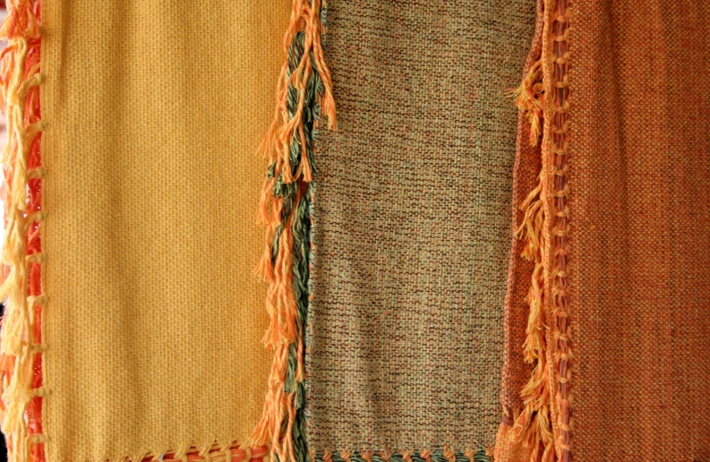 there are fringes and some colors of a cloth