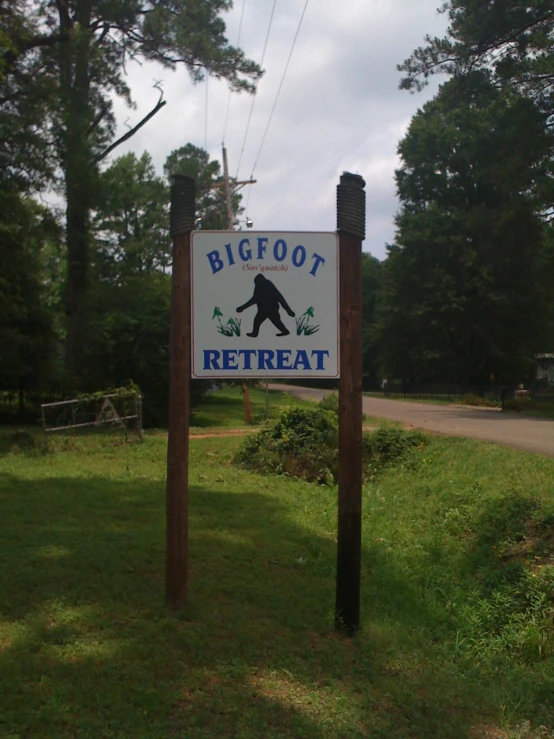 a sign at the entrance to a bigfoot resort