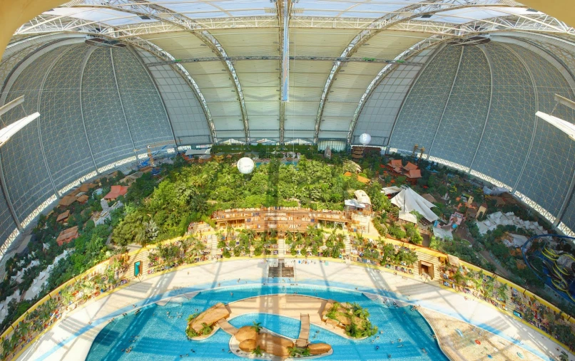 a fish eye lens shows a swimming pool at an indoor exhibit