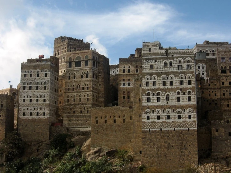 the desert is home to numerous beautiful, ancient buildings