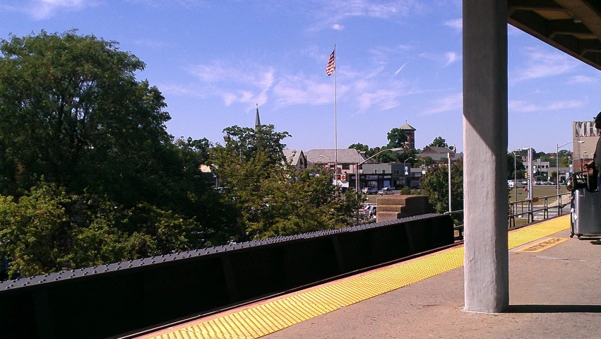 the railroad tracks are lined up against each other