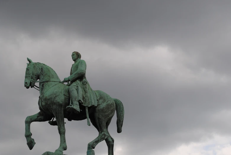 a statue of a man on a horse