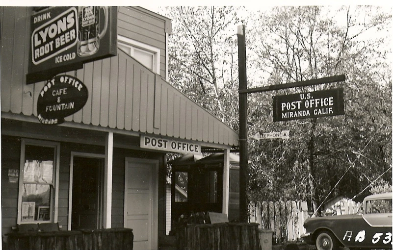 a black and white po of a gas station