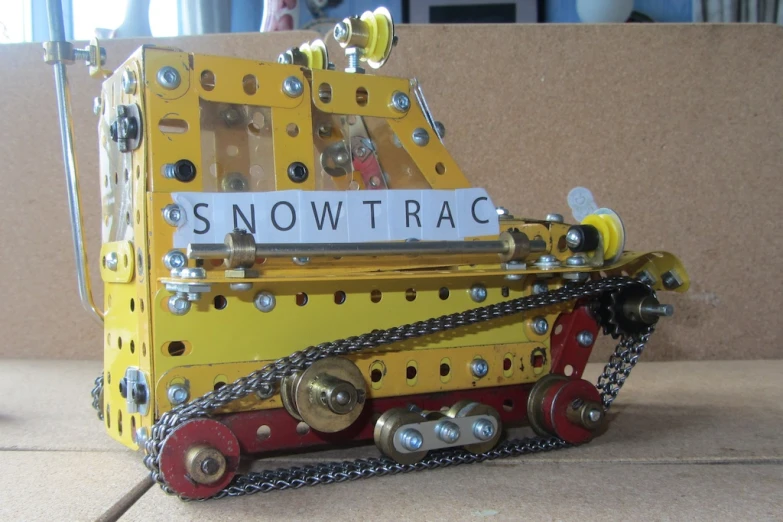 this is a very interesting model of a snowtrack
