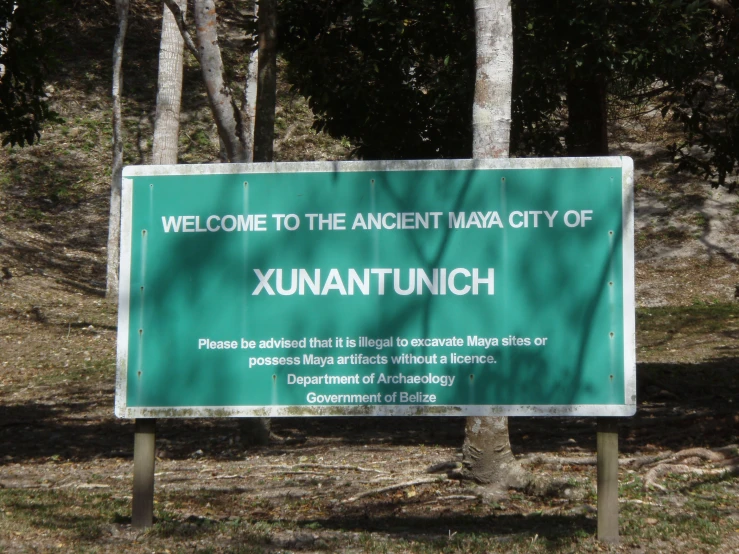 a sign that says, welcome to the ancient myanmar city of xiuanntoh
