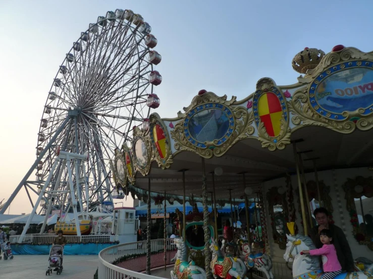 this is the carnival ride and its wheel