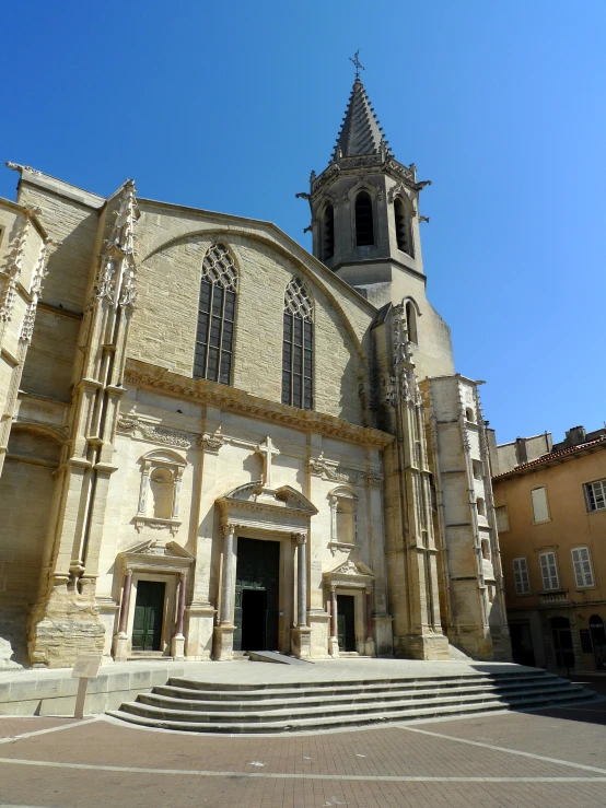 an old building that is made of stone