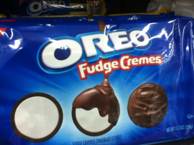 a bag of oreo fudge cremes chocolate candy