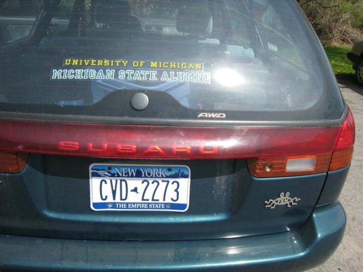 a car with an license plate in it