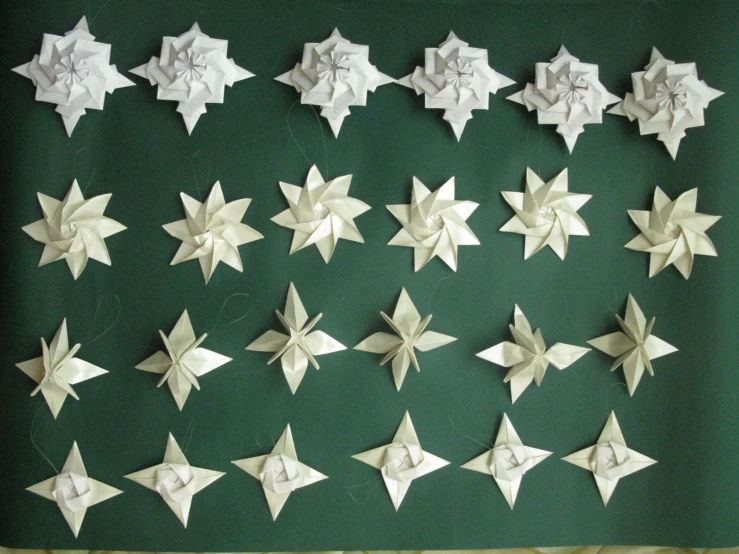 the star are lined up on the table