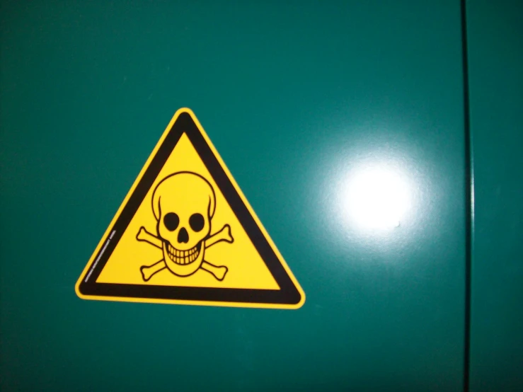 the symbol on the side of a vehicle that says death