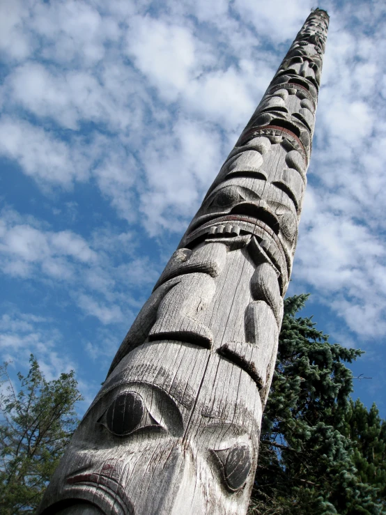 a statue of a totema has been carved into it