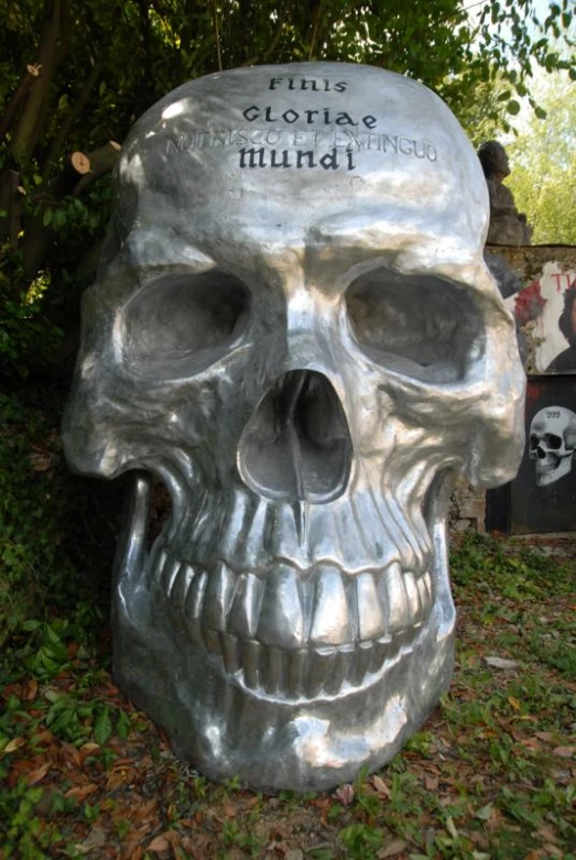 the skull is made from a metal container