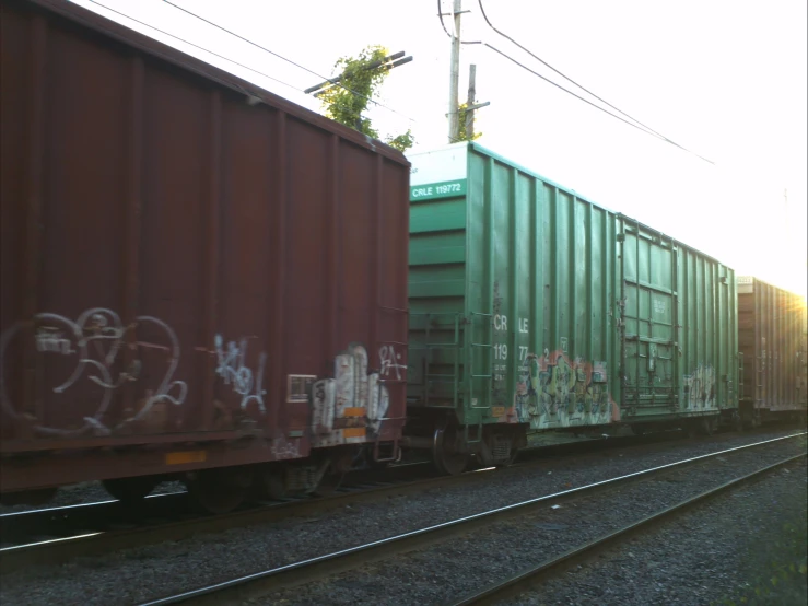 an image of a train that is on the tracks