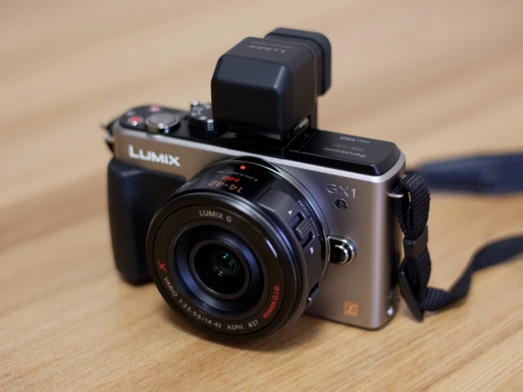 a camera on a table showing the focus