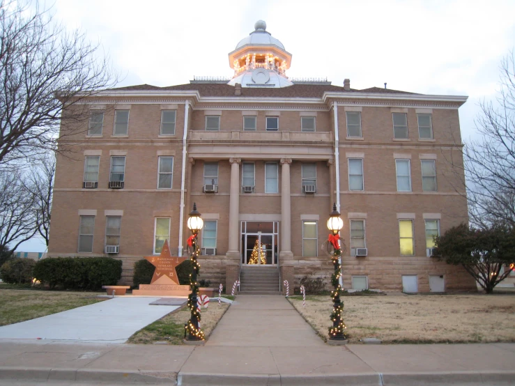 there is an older building with a large tower