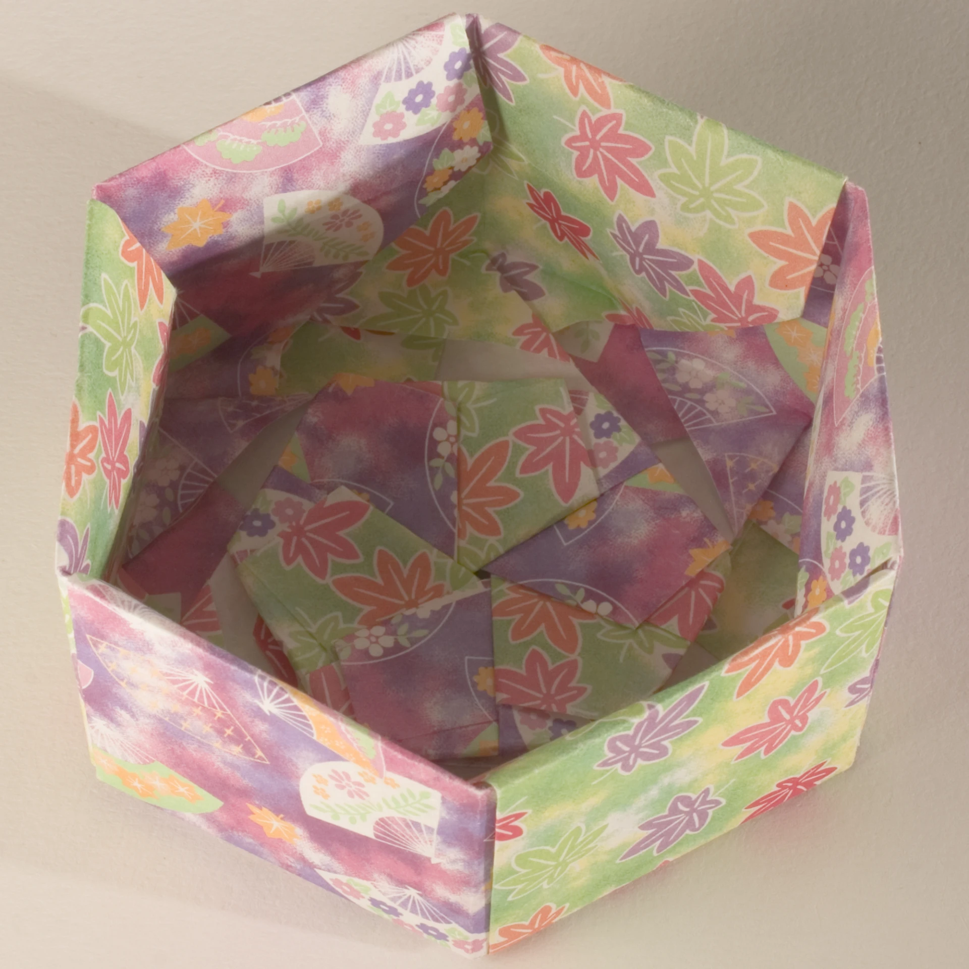 this is a beautiful paper model that looks like a flower box