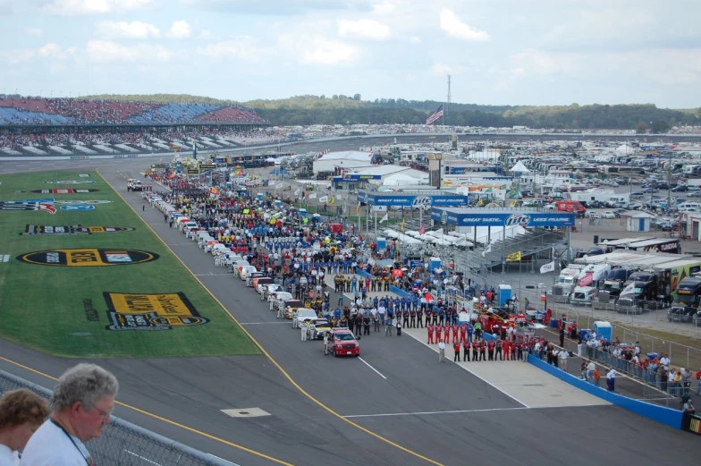 a large crowd at an indy indy event